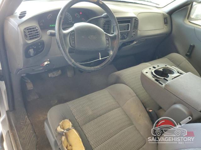 1FTRX17252NA29466 2002 FORD All Models photo no. 8