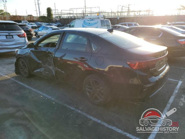 3KPF34AD0KE070005 2019 KIA FORTE photo no. 2