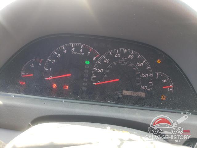 4T1BE30K95U093738 2005 TOYOTA CAMRY photo no. 9