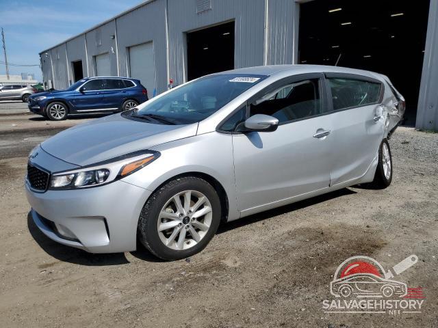 KNAFK5A82H5707361 2017 KIA FORTE photo no. 16
