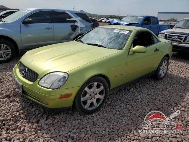 WDBKK47F3YF144654 2000 MERCEDES-BENZ SLK-CLASS photo no. 4