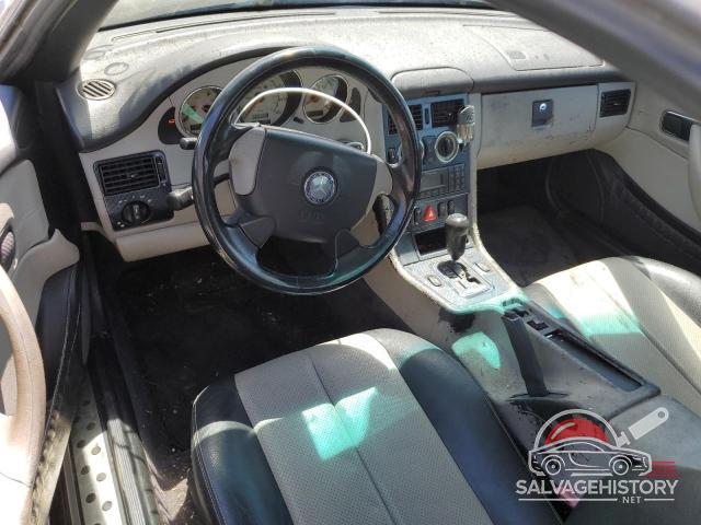 WDBKK47F3XF128372 1999 MERCEDES-BENZ SLK-CLASS photo no. 8