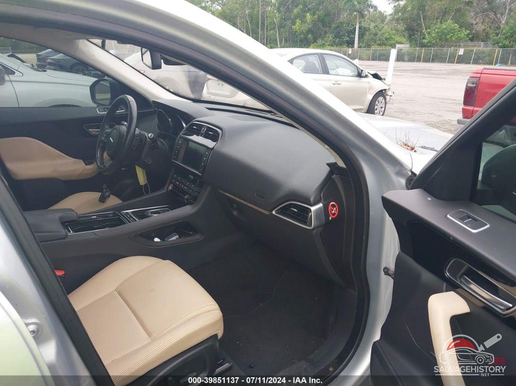 SADCJ2FX2JA268493 2018 JAGUAR F-PACE photo no. 5