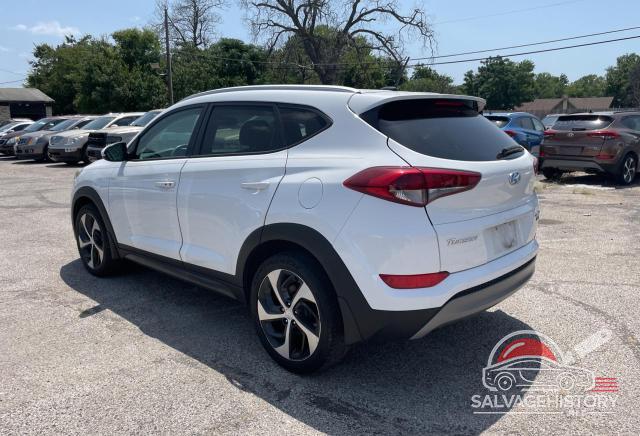 KM8J3CA29GU227909 2016 HYUNDAI TUCSON photo no. 3