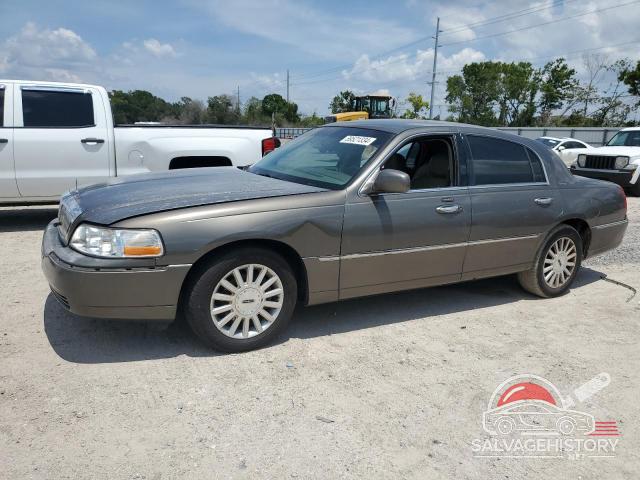 1LNHM81W63Y673109 2003 LINCOLN TOWNCAR photo no. 9