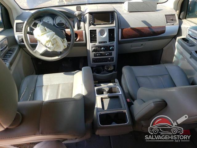 2A4RR5DX5AR142721 2010 CHRYSLER MINIVAN photo no. 8