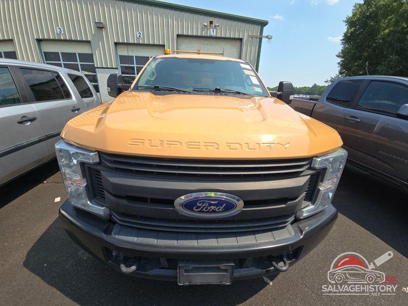 1FT8W3A62JEC83656 2018 FORD F-350 photo no. 5