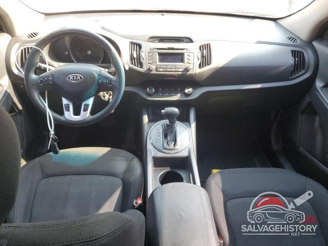 KNDPB3A22B7140250 2011 KIA SPORTAGE photo no. 8