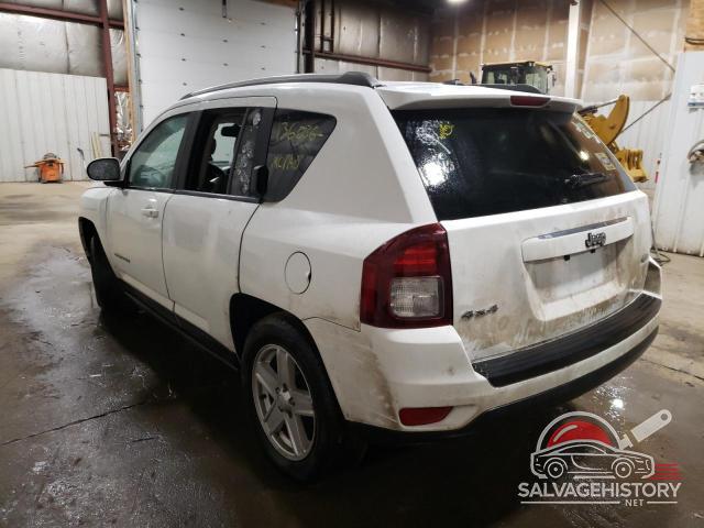 1C4NJDEB6GD663449 2016 JEEP COMPASS photo no. 3