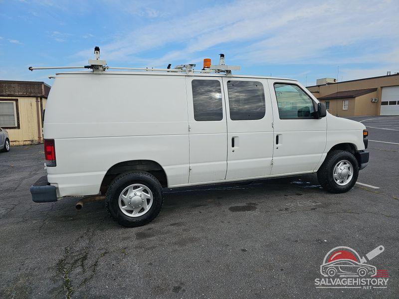1FTNE2EL3ADA74674 2010 FORD E-250 photo no. 3