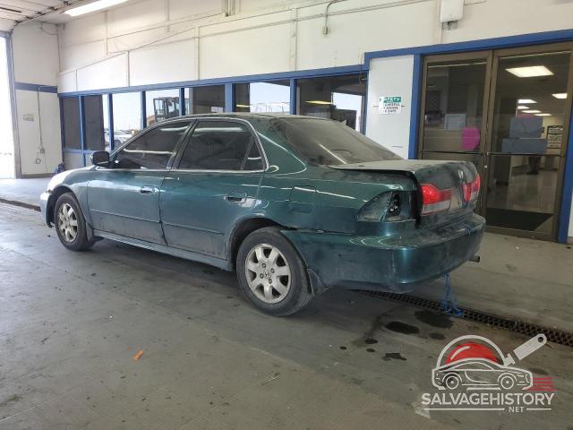 1HGCG56672A124699 2002 HONDA ACCORD photo no. 2