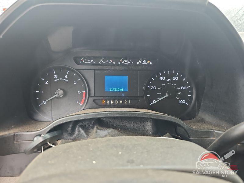 1FT8W3A62JEC83656 2018 FORD F-350 photo no. 8
