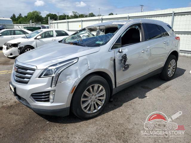 1GYKNBRS0HZ181855 2017 CADILLAC XT5 photo no. 2