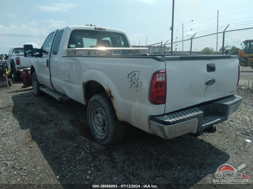 1FT7X2B61BEB41950 2011 FORD F250 photo no. 3