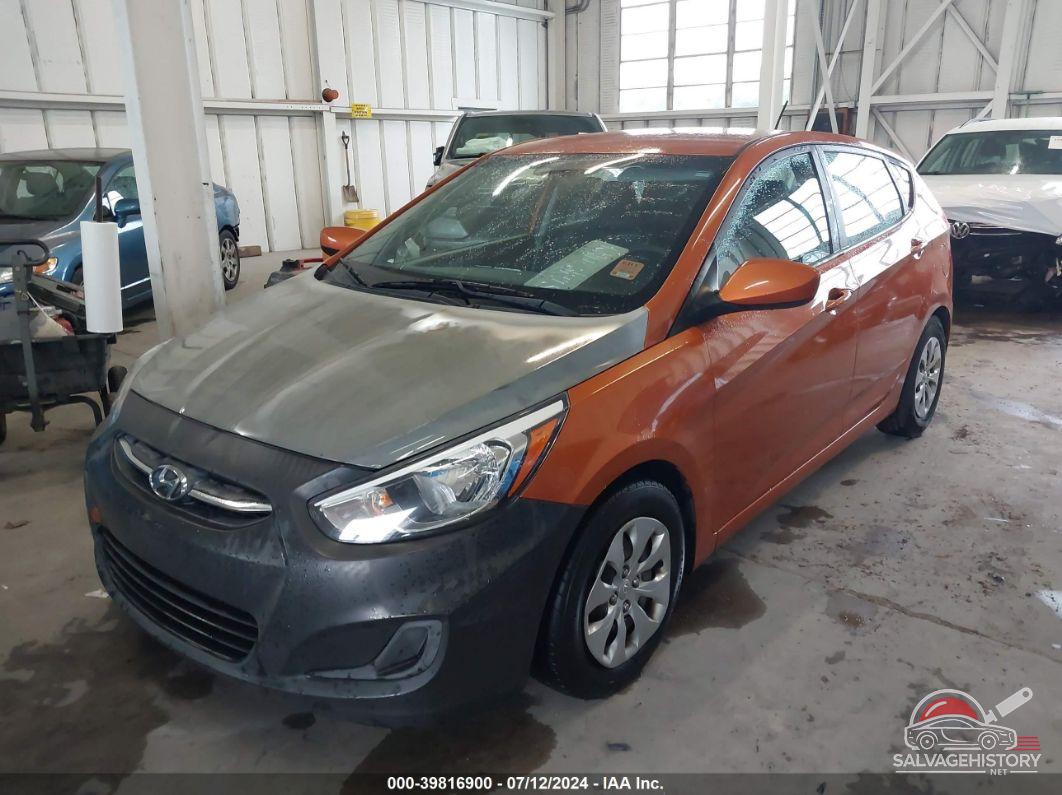 KMHCT5AE6HU306390 2017 HYUNDAI ACCENT photo no. 2