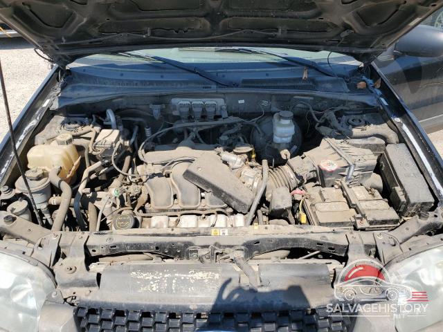 1FMYU93147KA17586 2007 FORD ESCAPE photo no. 12
