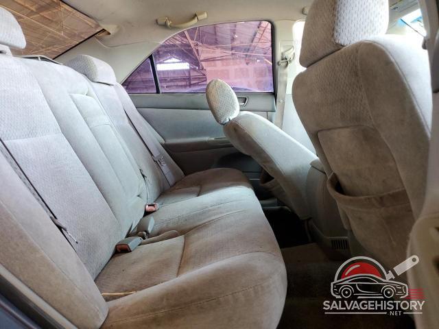 4T1BE32K14U900815 2004 TOYOTA CAMRY photo no. 10