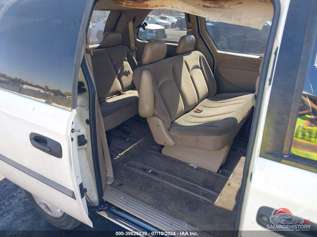 1B8GP25B12B530559 2002 DODGE CARAVAN photo no. 8
