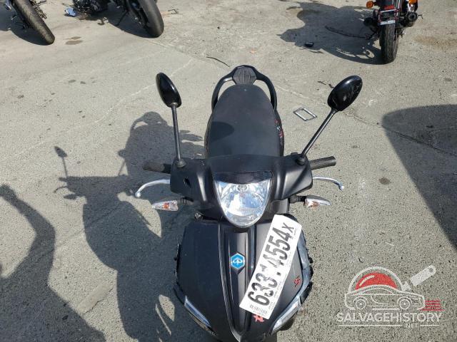 ZAPM898G1M7002562 2021 PIAGGIO LIBERTY 15 photo no. 5