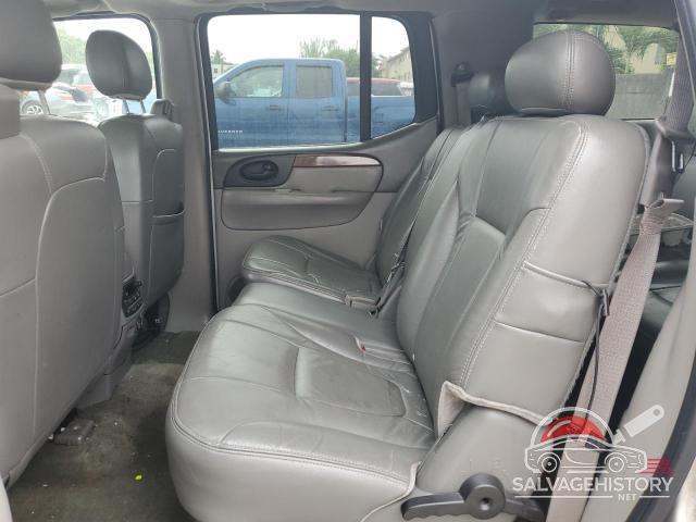 4NUET16S846702439 2004 ISUZU ASCENDER photo no. 11