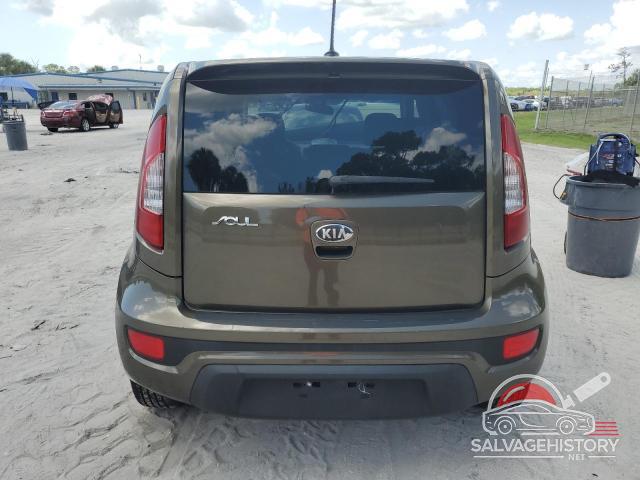 KNDJT2A63D7502928 2013 KIA SOUL photo no. 6