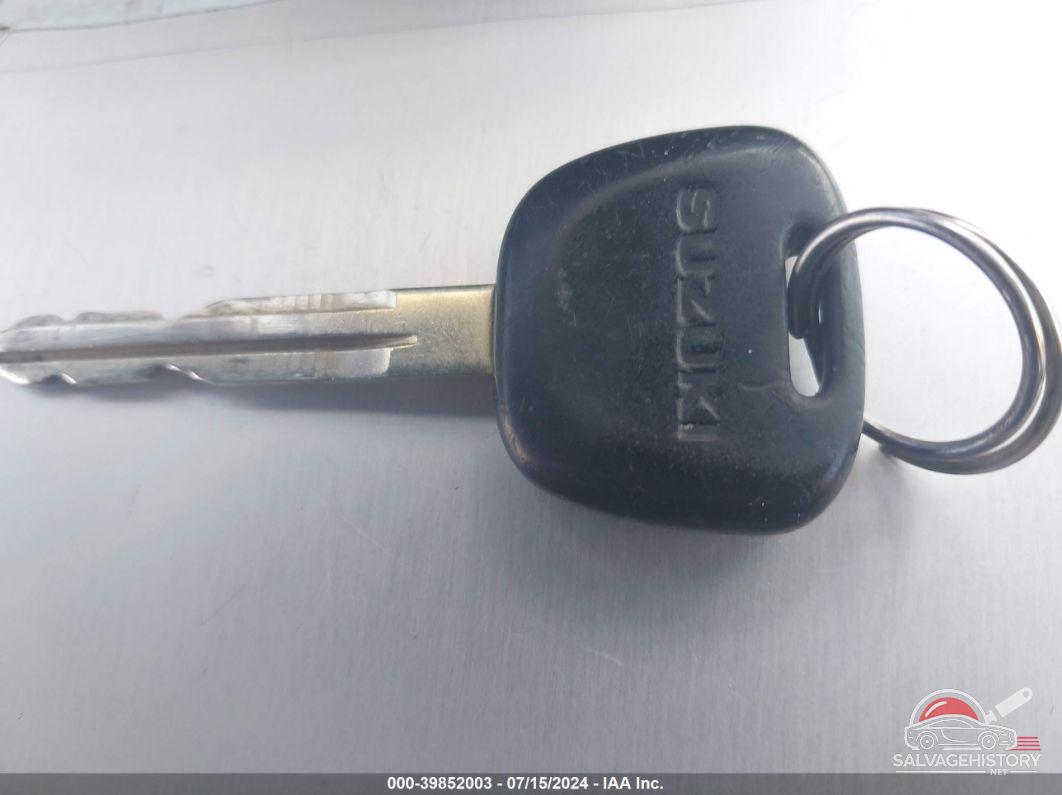 JS2RA41S135169758 2003 SUZUKI AERIO photo no. 11