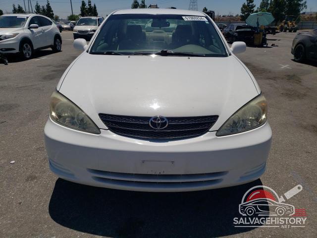 4T1BE32K92U065706 2002 TOYOTA CAMRY photo no. 5
