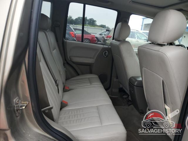 1J8GL58K95W693303 2005 JEEP LIBERTY photo no. 10