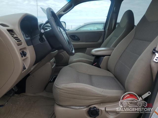 1FMCU04111KC54399 2001 FORD ESCAPE photo no. 7