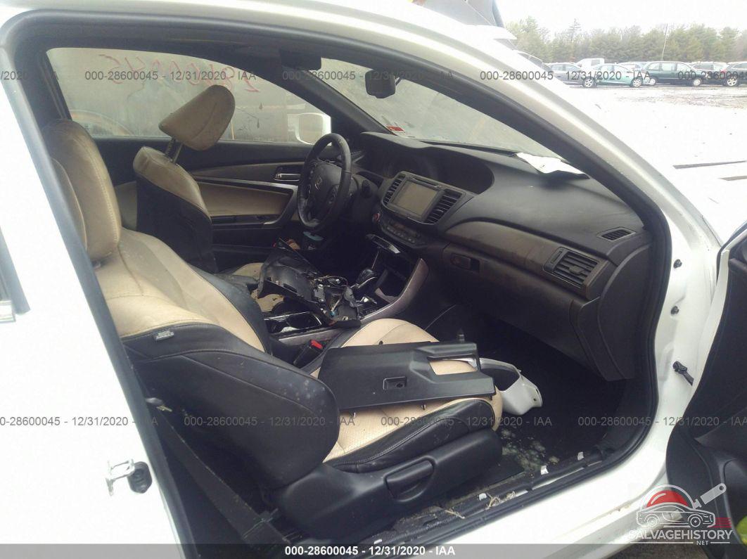 1HGCT2B86HA005553 2017 HONDA ACCORD COUPE photo no. 5