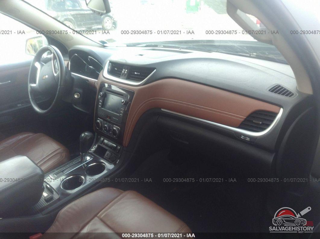 1GNKVHKD2HJ214347 2017 CHEVROLET TRAVERSE photo no. 5