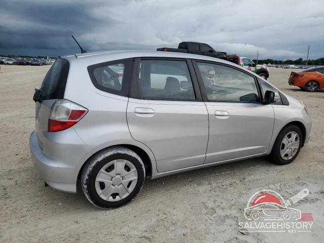 JHMGE8H38DC012896 2013 HONDA FIT photo no. 3