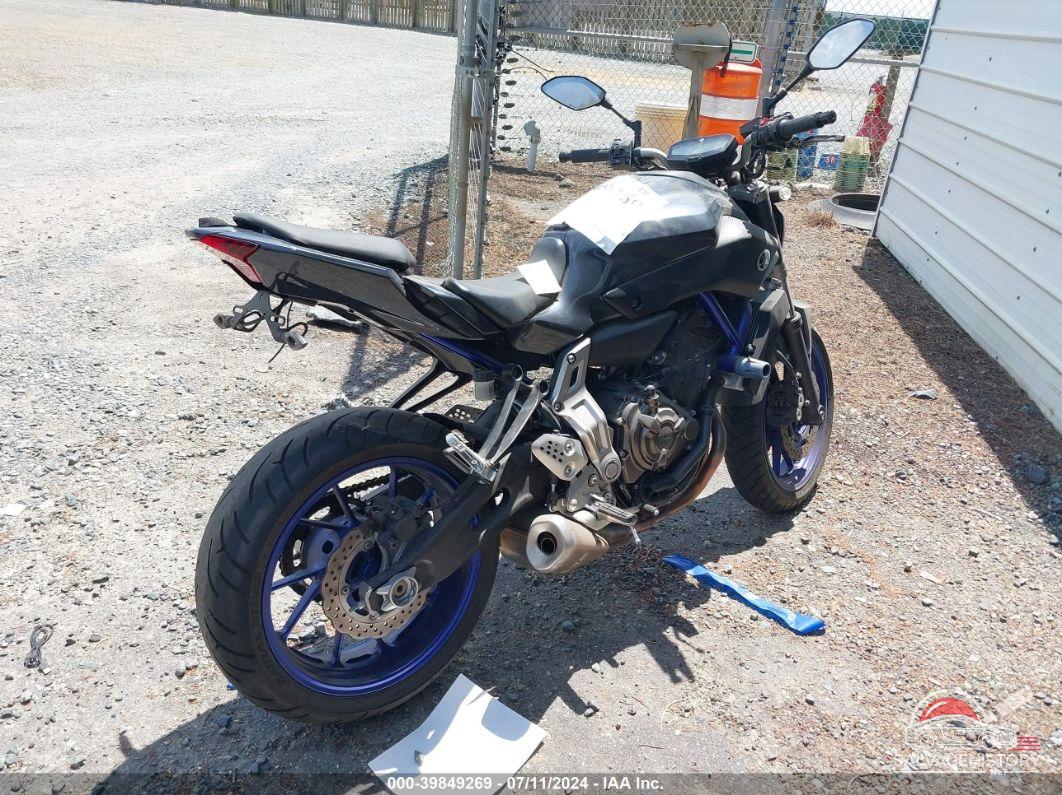 JYARM06E8FA003886 2015 YAMAHA FZ07 photo no. 4