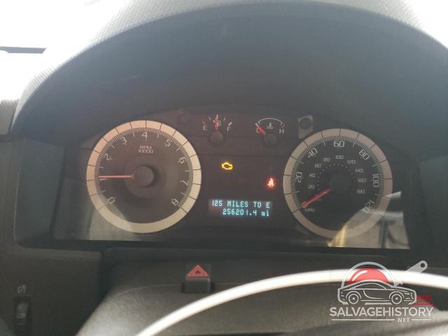 1FMCU04759KA36529 2009 FORD ESCAPE photo no. 9
