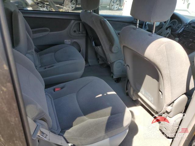 5TDZA23C44S046469 2004 TOYOTA All Models photo no. 11