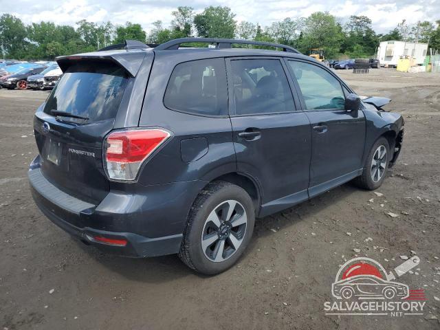 JF2SJAGC2JH592906 2018 SUBARU FORESTER photo no. 3