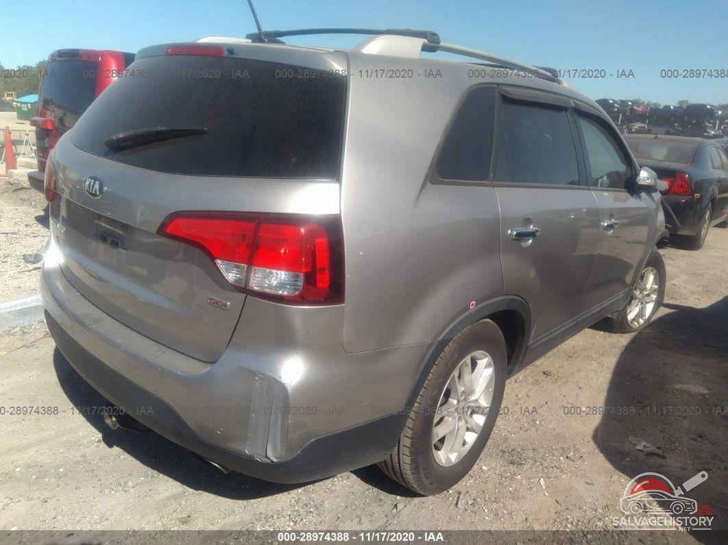 5XYKT4A67FG559820 2015 KIA SORENTO photo no. 4