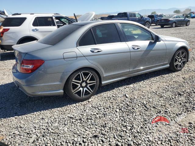 WDDGF4HBXDA837791 2013 MERCEDES-BENZ C-CLASS photo no. 3