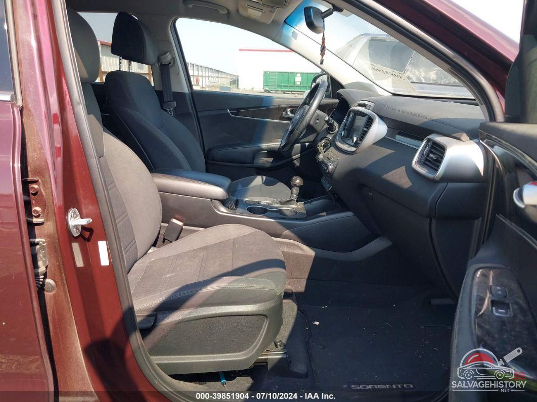 5XYPGDA35HG259051 2017 KIA SORENTO photo no. 5
