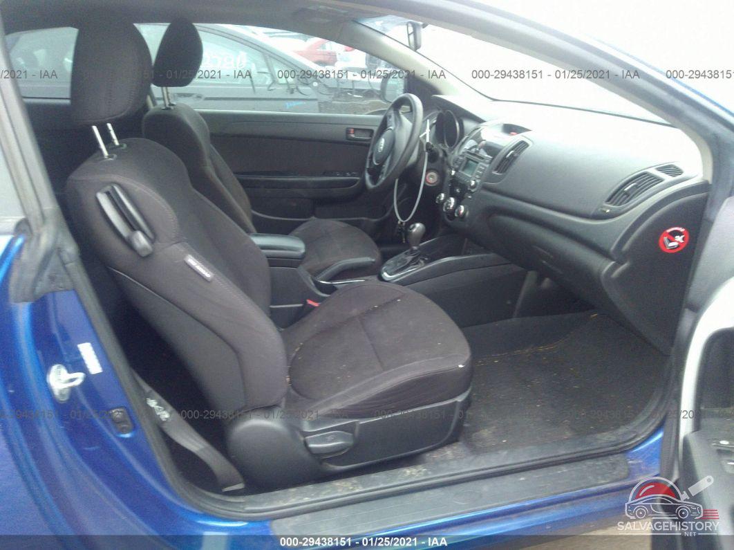 KNAFU6A26C5474119 2012 KIA FORTE KOUP photo no. 5