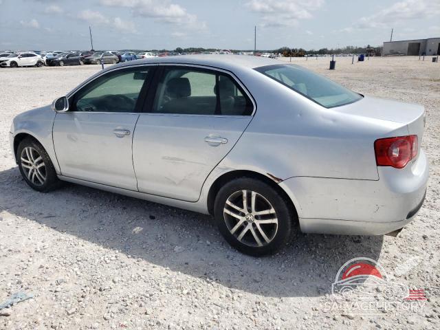 3VWSF71K55M628055 2005 VOLKSWAGEN JETTA photo no. 2