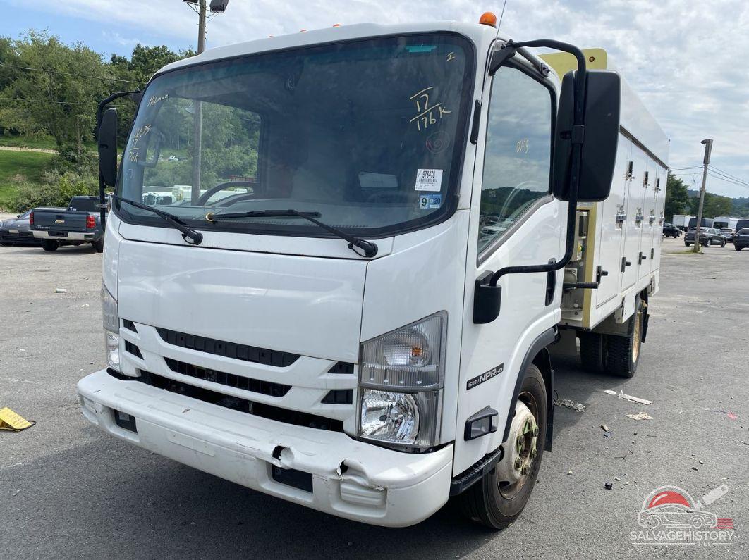 54DC4W1BXHS802572 2017 ISUZU NPR HD GAS REG photo no. 2