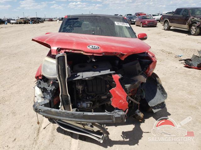KNDJP3A59E7705972 2014 KIA SOUL photo no. 5