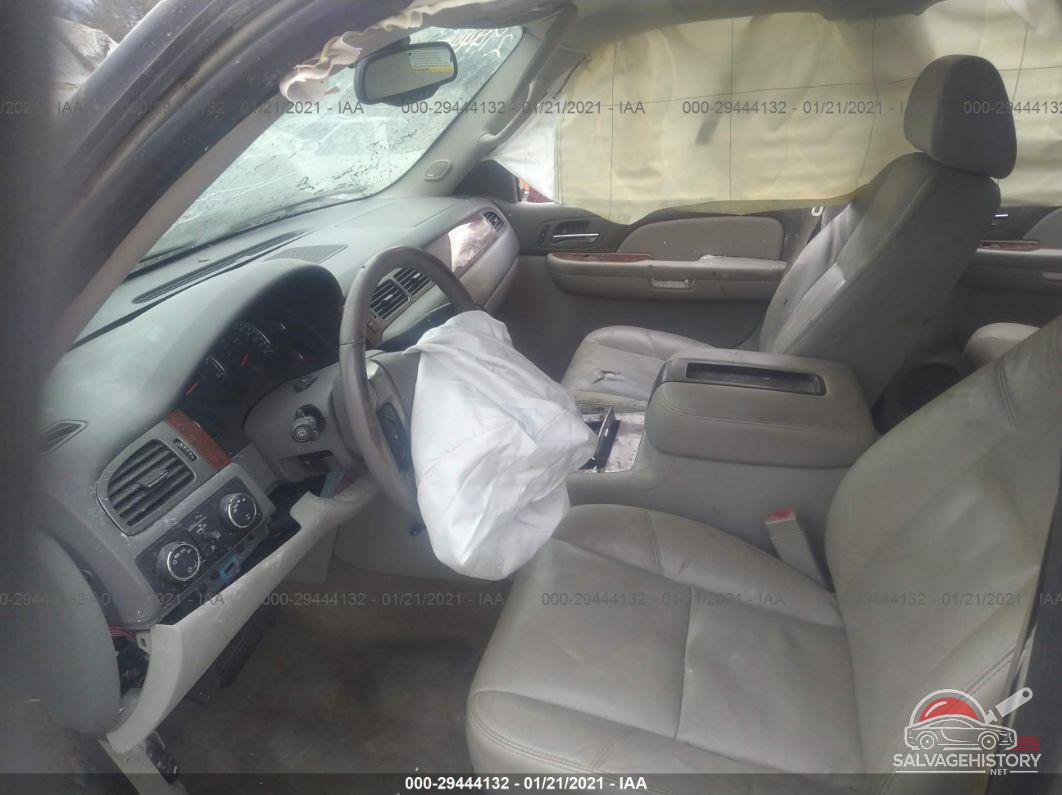 1GNFK33049R215513 2009 CHEVROLET TAHOE photo no. 5