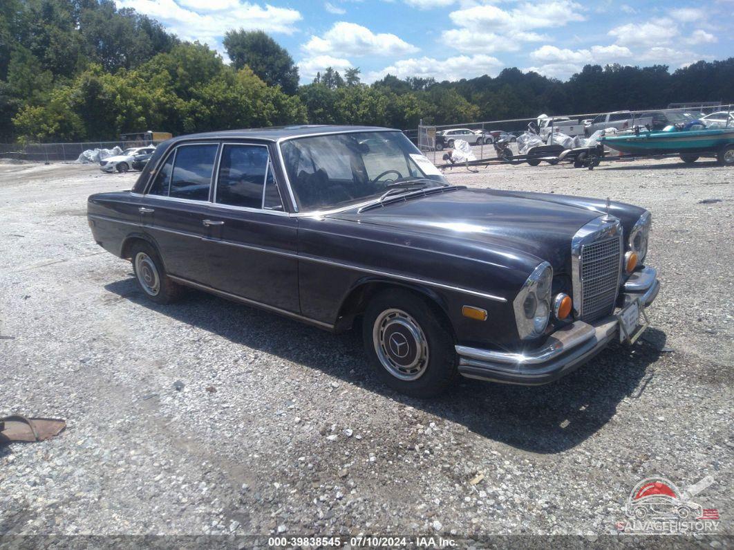 10806712002735 1972 MERCEDES-BENZ 280SE 4.5 photo no. 1