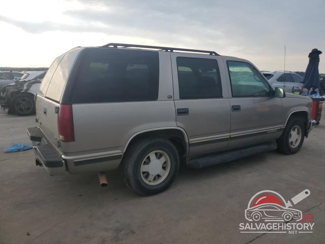 1GKEC13R9XJ785883 1999 GMC YUKON photo no. 3