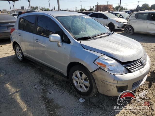 3N1BC13E39L410131 2009 NISSAN VERSA photo no. 4