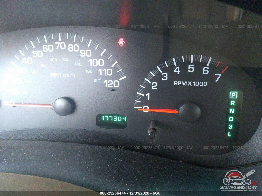 2C3HD46J2WH254056 1998 CHRYSLER CONCORDE photo no. 7