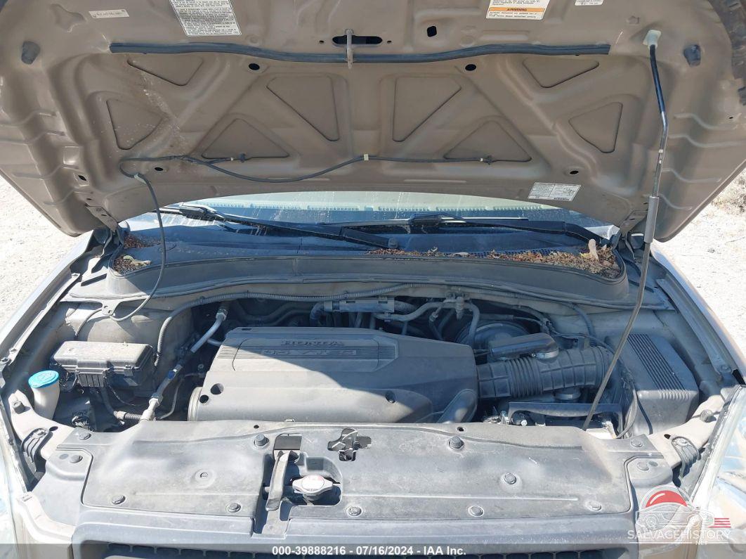 2HKYF185X4H615803 2004 HONDA PILOT photo no. 10