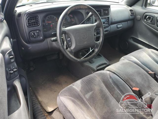 1B7GG22N7YS706168 2000 DODGE All Models photo no. 8